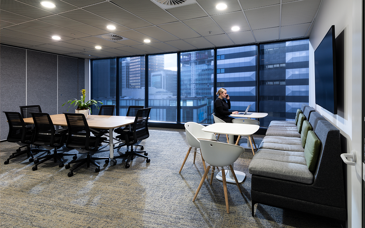 Netapp Hade Office Warehouse Fitout, Commercial Office Fit Out - Masterpet